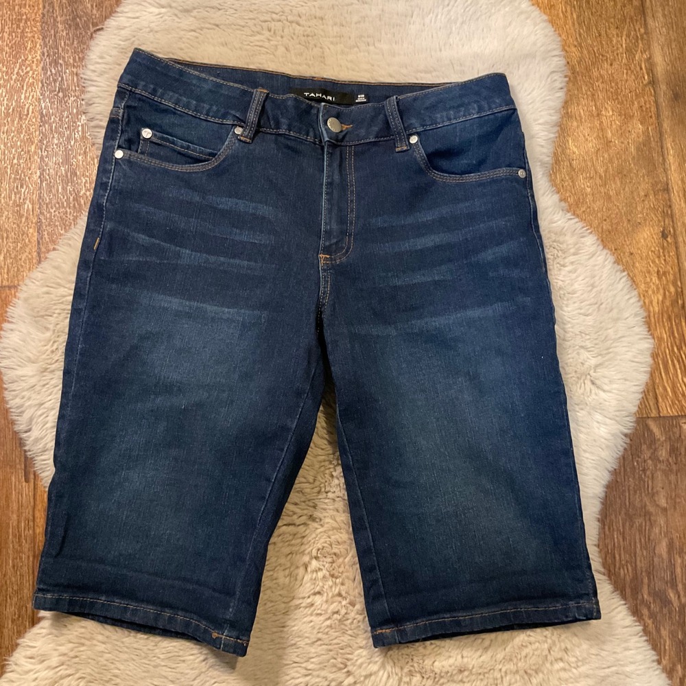 Tahari MIA Bermuda‎ Shorts Size 8 29 Dark Wash Mid Rise Womens